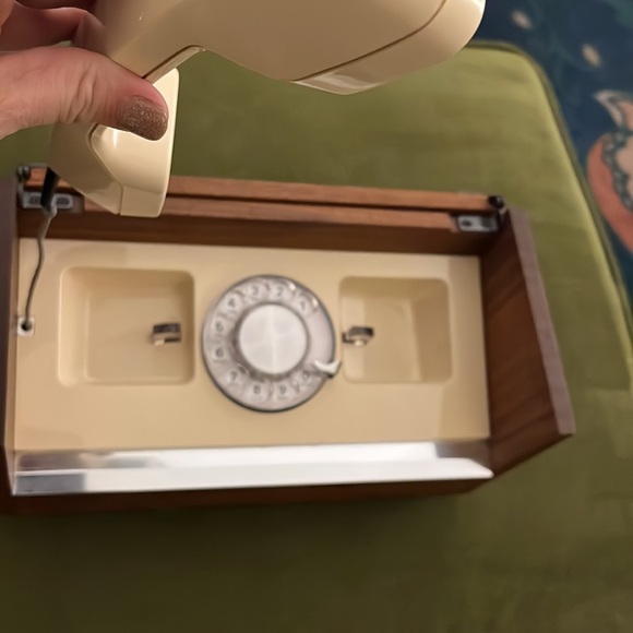 Vintage Rotary Stowawy phone made by Western Electric - Picture 6 of 10